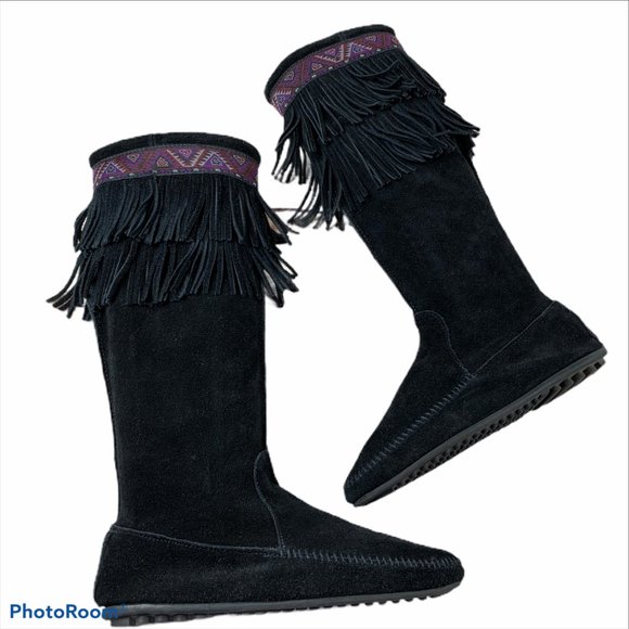 ⭐️SOLD⭐️ Minnetonka Moccasin Fringe Knee Boots 9 - Picture 3 of 13